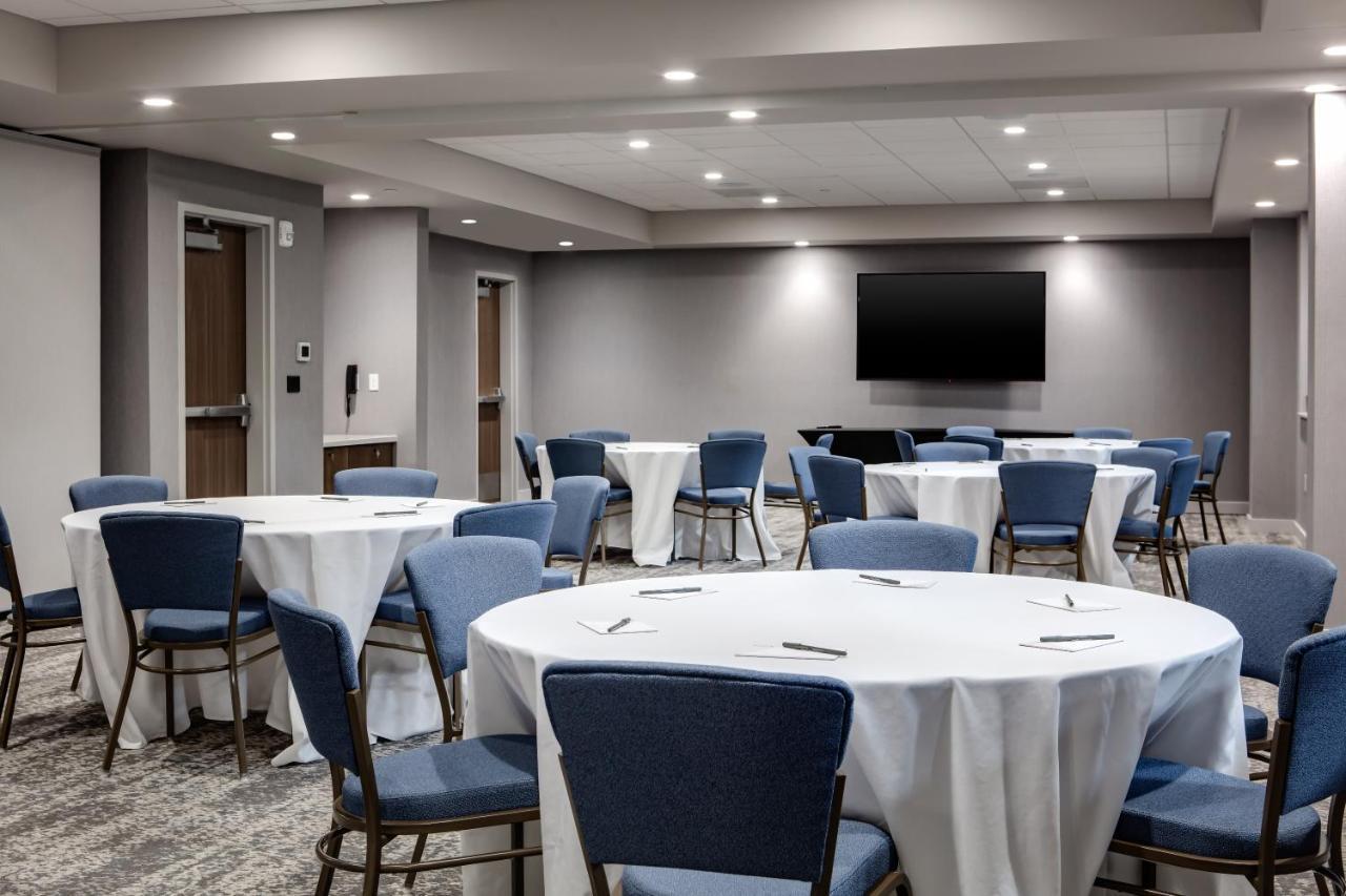 Staybridge Suites - Iowa City - Coralville By Ihg Exteriér fotografie